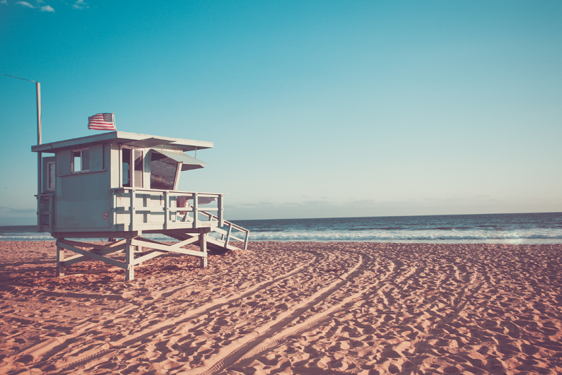 lifeguard cabin on Santa Monica beach in California