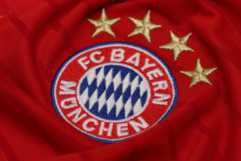 logo of Bayern Munich on shirt